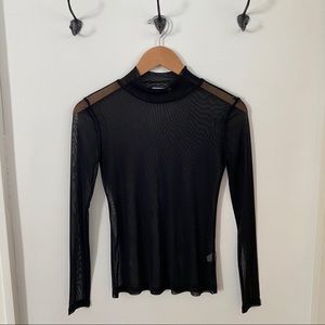 Mesh Mockneck Long Sleeve